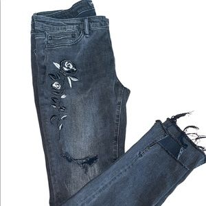 Cult of Individuality jeans size 32 black distressed embroidered